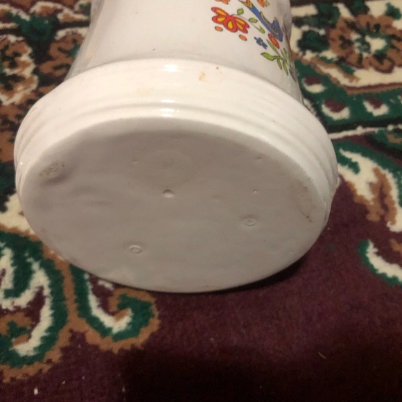 Vintage bluebird ceramic Ceramic Canister with Green Lid. Corning-ware. - Picture 5 of 9